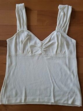 Elegant Ivory St John Sport Knit Raunched Breast Tank Side Zipper Medium